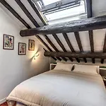 Domus In Via Del Corso *