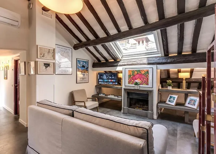 Domus In Via Del Corso Lägenhet *